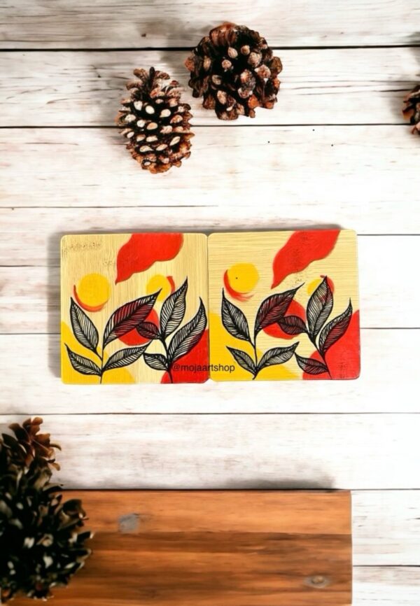 Coaster set in red and black leaf design